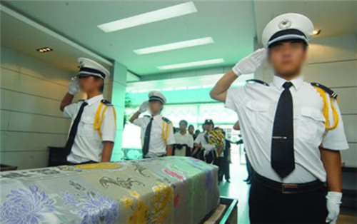 大连地区告别仪式具体流程是怎样的？